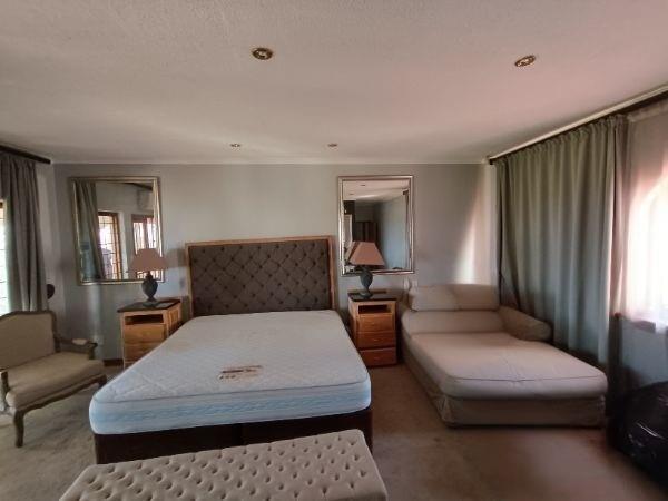 6 Bedroom Property for Sale in Waterkloof Ridge Gauteng