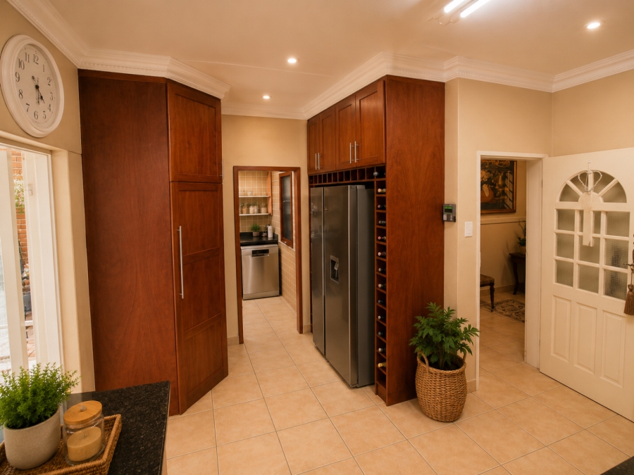 5 Bedroom Property for Sale in Meyerspark Gauteng