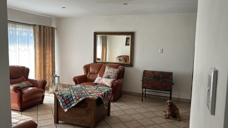 3 Bedroom Property for Sale in Three Rivers Gauteng