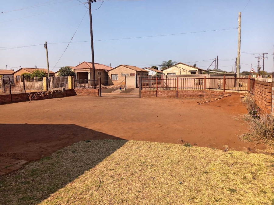 2 Bedroom Property for Sale in Ga-Rankuwa Unit 24 Gauteng