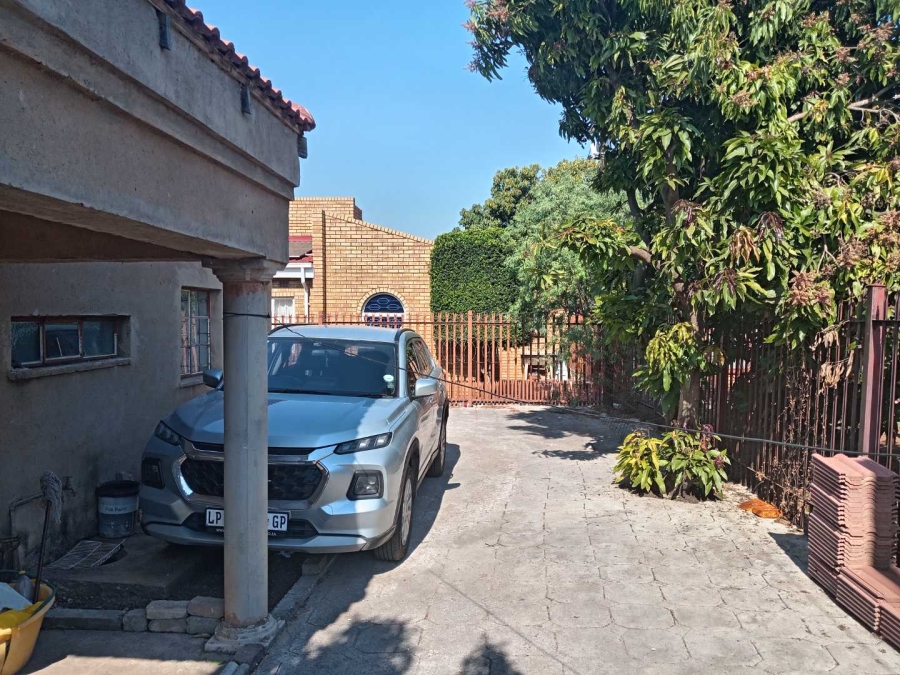 2 Bedroom Property for Sale in Ga-Rankuwa Gauteng