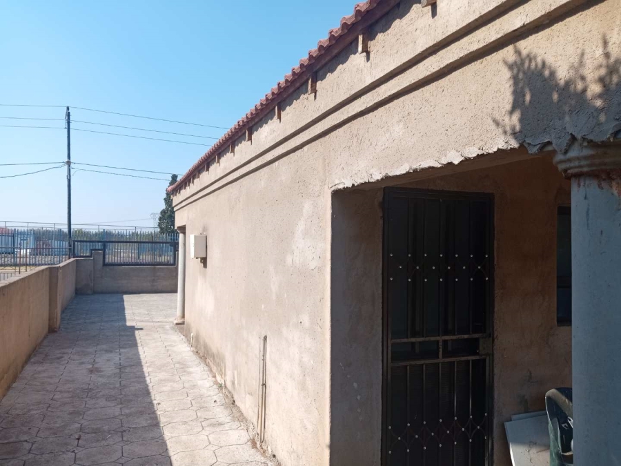 2 Bedroom Property for Sale in Ga-Rankuwa Gauteng