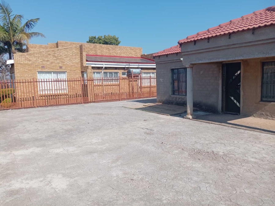 2 Bedroom Property for Sale in Ga-Rankuwa Gauteng