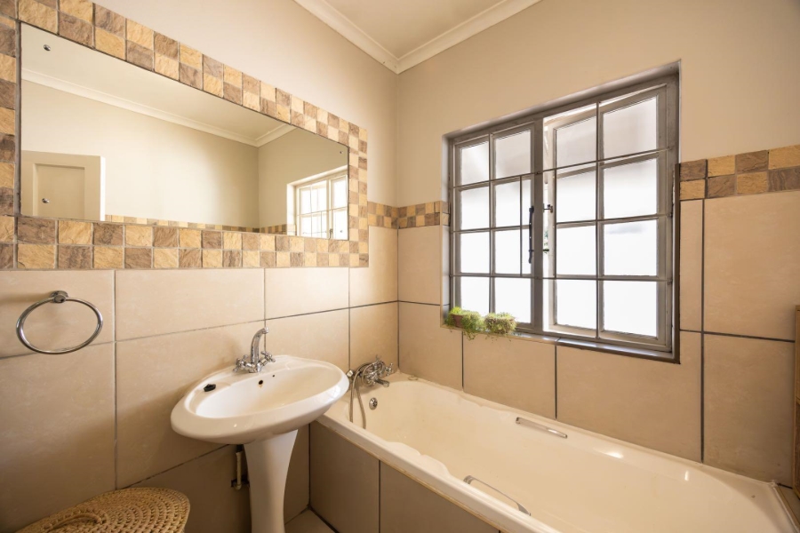 3 Bedroom Property for Sale in Equestria Gauteng