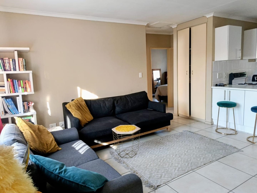 2 Bedroom Property for Sale in Weltevreden Park Gauteng