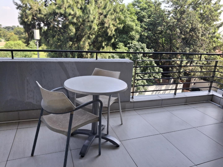 To Let 2 Bedroom Property for Rent in Morningside Gauteng