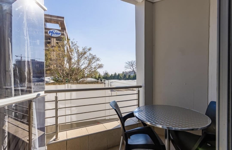 To Let 1 Bedroom Property for Rent in Morningside Gauteng