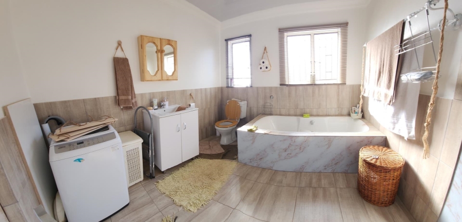 3 Bedroom Property for Sale in Chantelle Gauteng