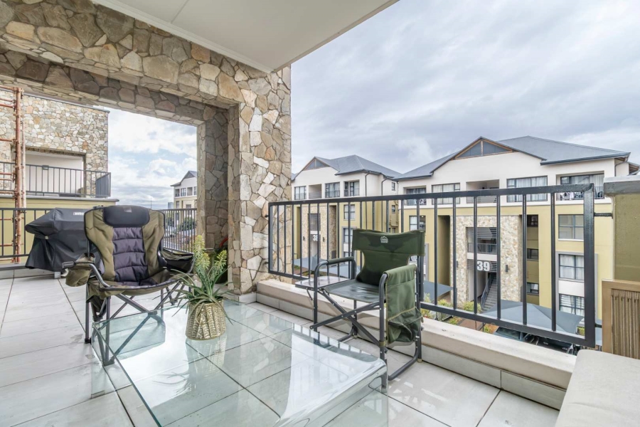 2 Bedroom Property for Sale in Waterfall Gauteng