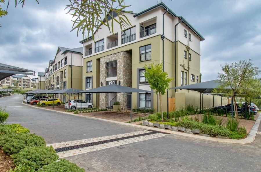 2 Bedroom Property for Sale in Waterfall Gauteng