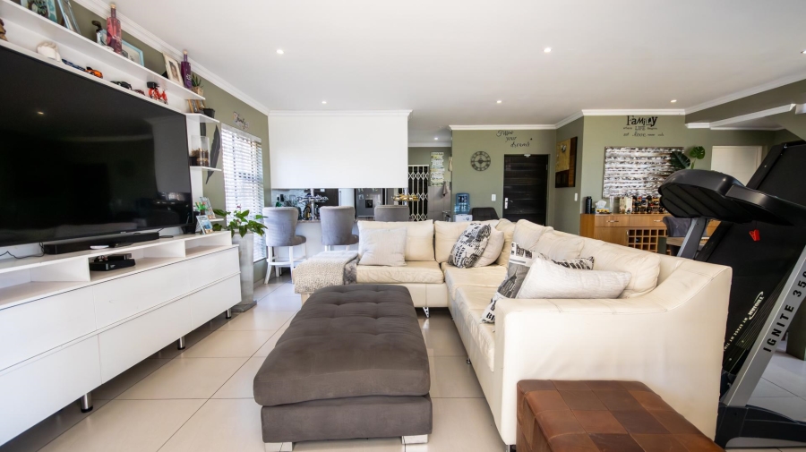 3 Bedroom Property for Sale in Zambezi Manor Lifestyle Estate Gauteng