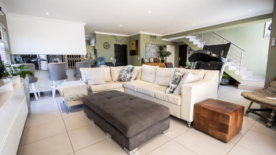 3 Bedroom Property for Sale in Zambezi Manor Lifestyle Estate Gauteng