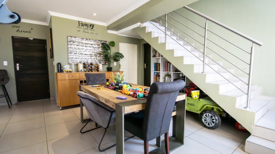 3 Bedroom Property for Sale in Zambezi Manor Lifestyle Estate Gauteng