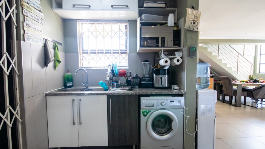 3 Bedroom Property for Sale in Zambezi Manor Lifestyle Estate Gauteng