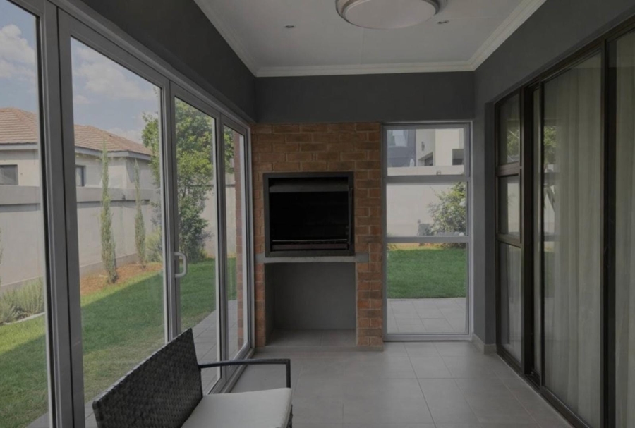3 Bedroom Property for Sale in Zambezi Manor Lifestyle Estate Gauteng