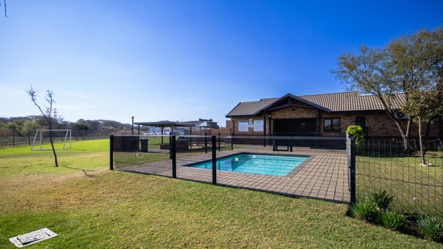 3 Bedroom Property for Sale in Zambezi Manor Lifestyle Estate Gauteng