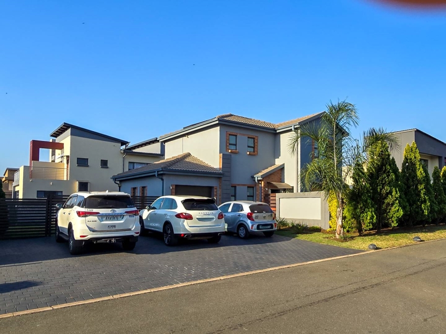 3 Bedroom Property for Sale in Zambezi Manor Lifestyle Estate Gauteng