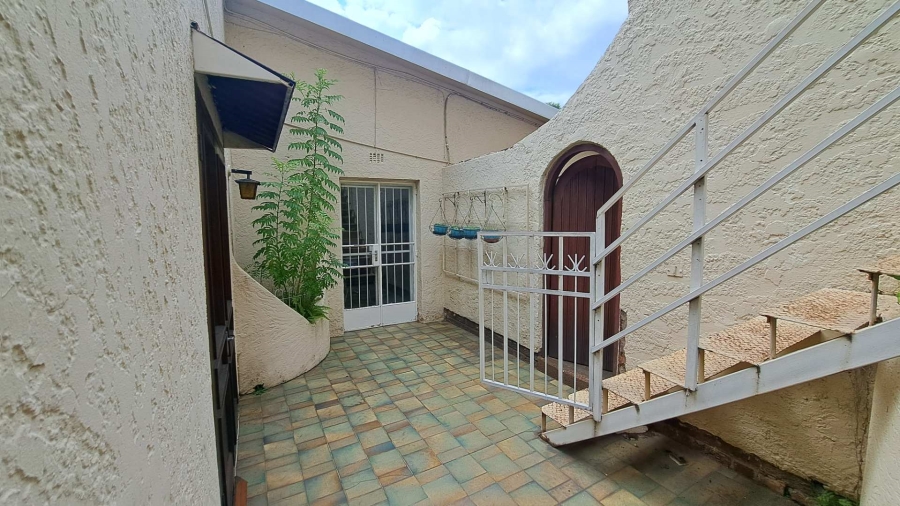 4 Bedroom Property for Sale in Blairgowrie Gauteng