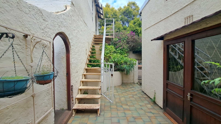 4 Bedroom Property for Sale in Blairgowrie Gauteng