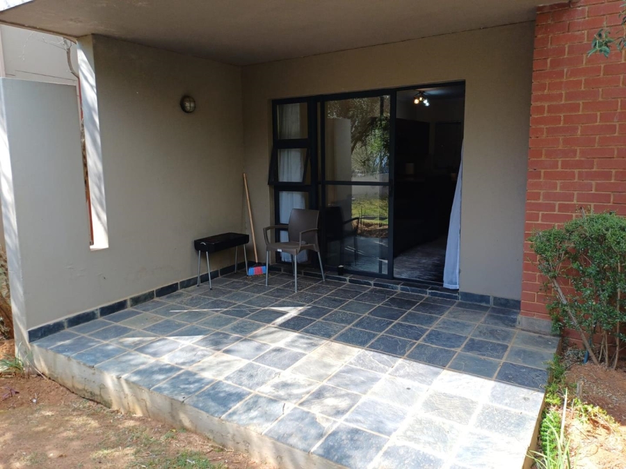 1 Bedroom Property for Sale in Jackal Creek Golf Estate Gauteng