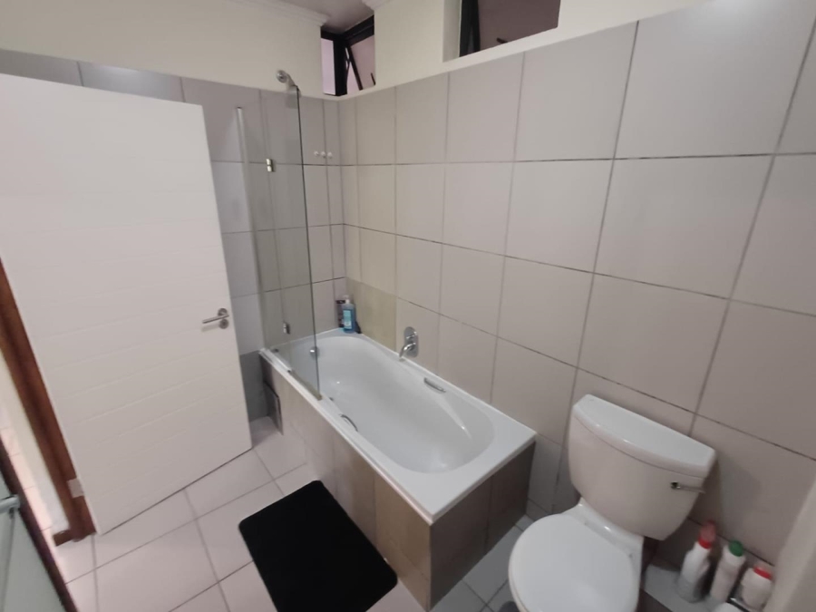 1 Bedroom Property for Sale in Jackal Creek Golf Estate Gauteng