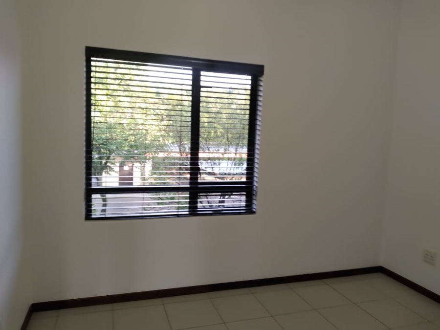To Let 2 Bedroom Property for Rent in Jackal Creek Golf Estate Gauteng