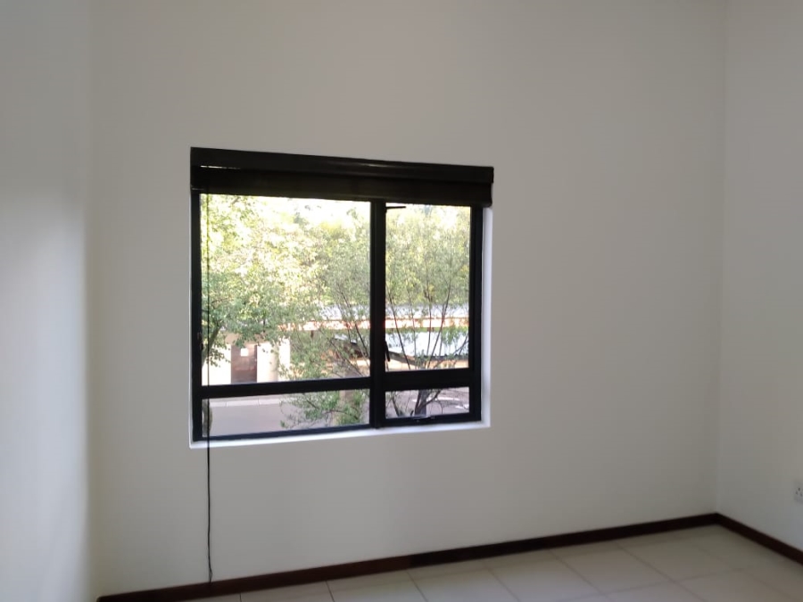 To Let 2 Bedroom Property for Rent in Jackal Creek Golf Estate Gauteng