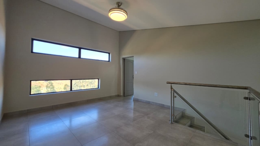 To Let 3 Bedroom Property for Rent in Die Hoewes Gauteng