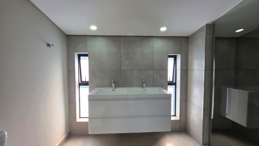 To Let 3 Bedroom Property for Rent in Die Hoewes Gauteng