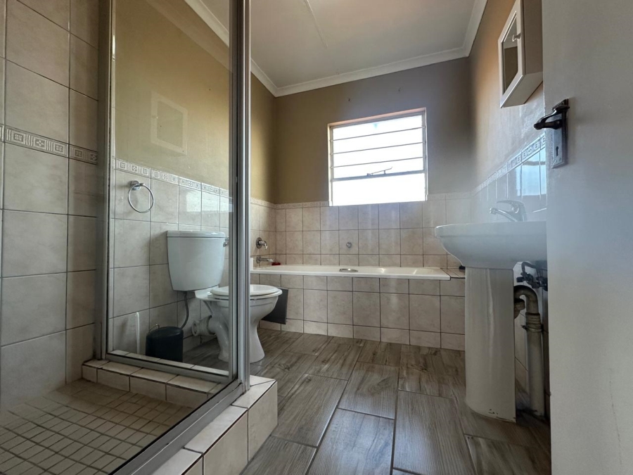 2 Bedroom Property for Sale in Van Dyk Park Gauteng