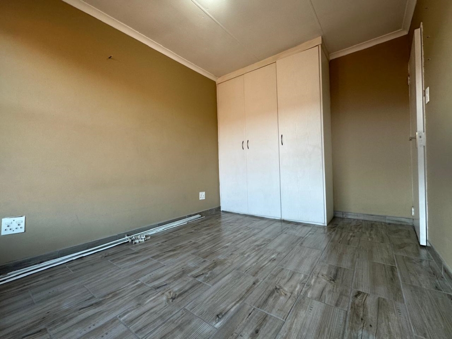 2 Bedroom Property for Sale in Van Dyk Park Gauteng