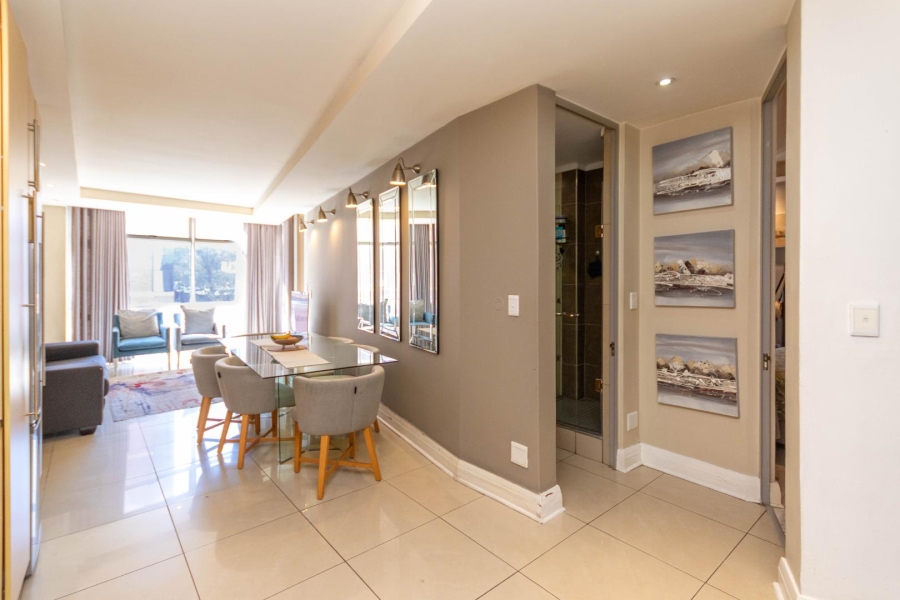 To Let 2 Bedroom Property for Rent in Sandown Gauteng