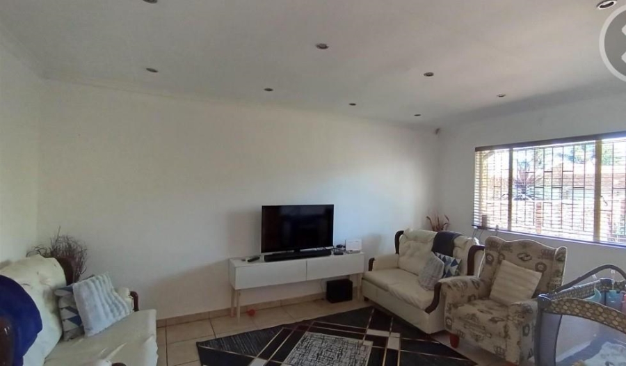 3 Bedroom Property for Sale in Terenure Gauteng