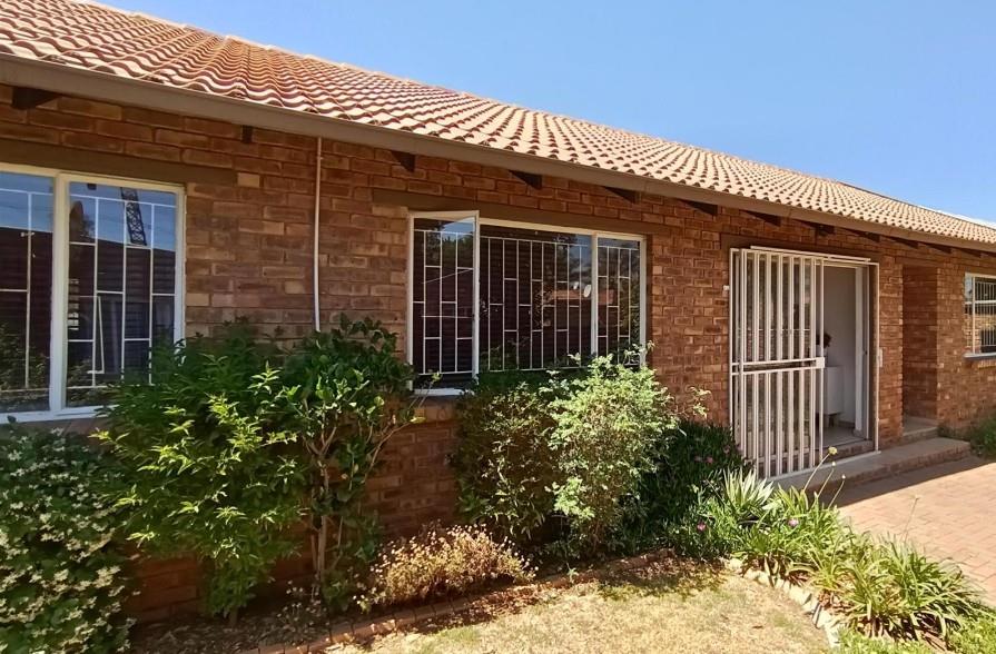 3 Bedroom Property for Sale in Terenure Gauteng