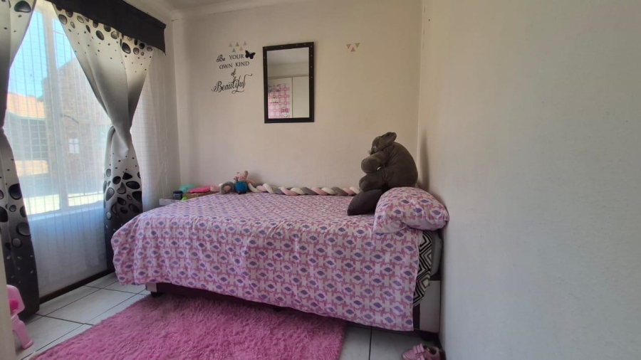 2 Bedroom Property for Sale in Birchleigh Gauteng