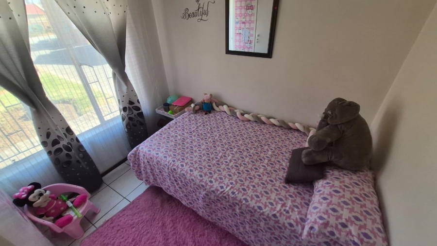 2 Bedroom Property for Sale in Birchleigh Gauteng