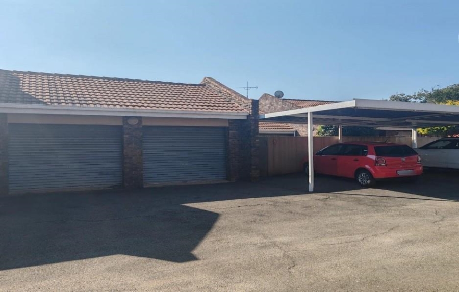 3 Bedroom Property for Sale in Birchleigh North Gauteng