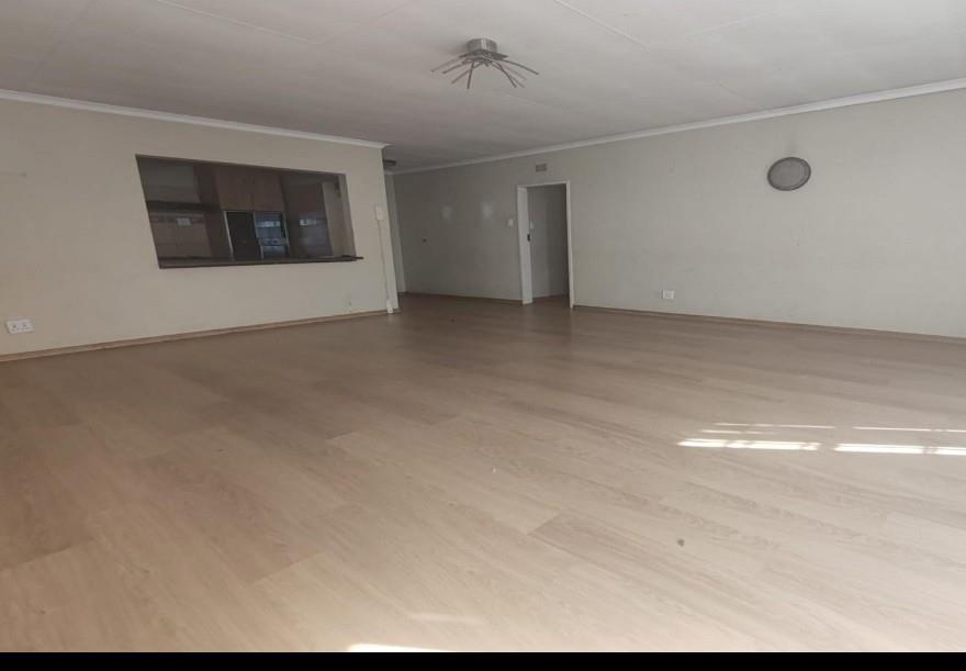 3 Bedroom Property for Sale in Birchleigh North Gauteng