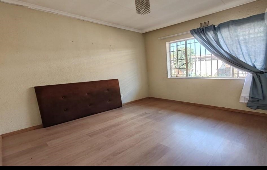 3 Bedroom Property for Sale in Birchleigh North Gauteng
