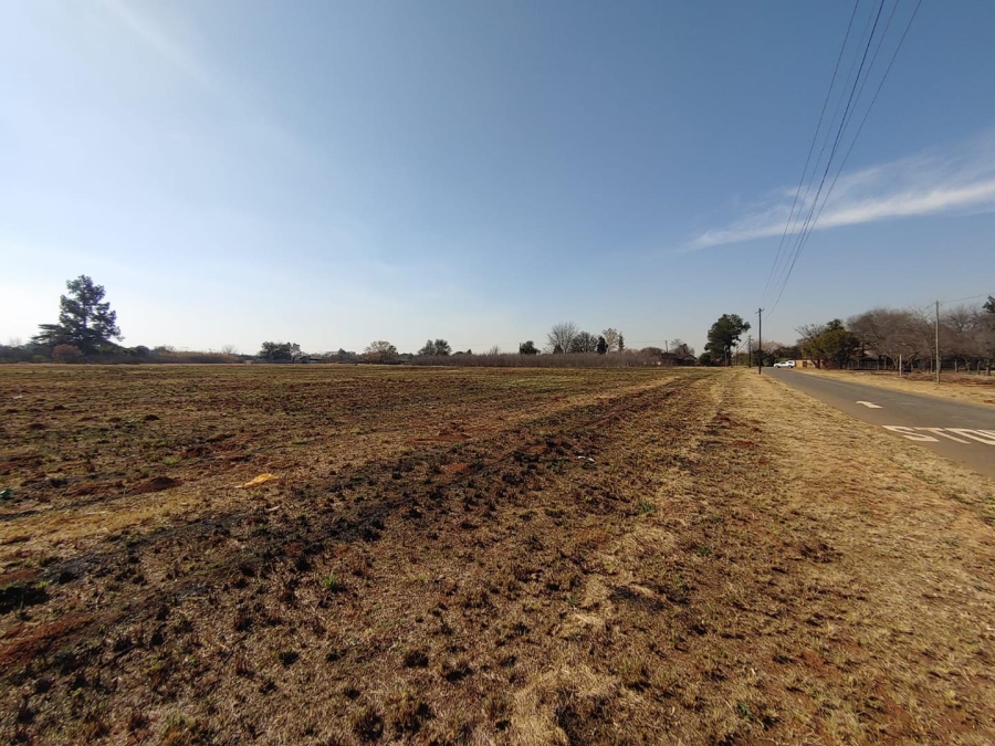 Commercial Property for Sale in Kookrus Gauteng