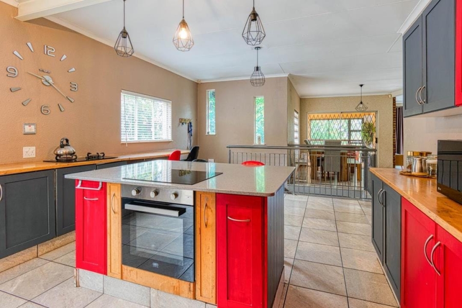 3 Bedroom Property for Sale in Mulbarton Gauteng
