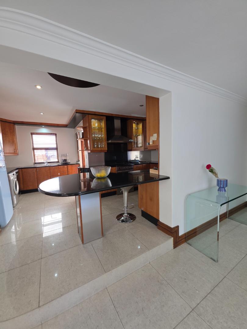 To Let 3 Bedroom Property for Rent in Morningside Gauteng