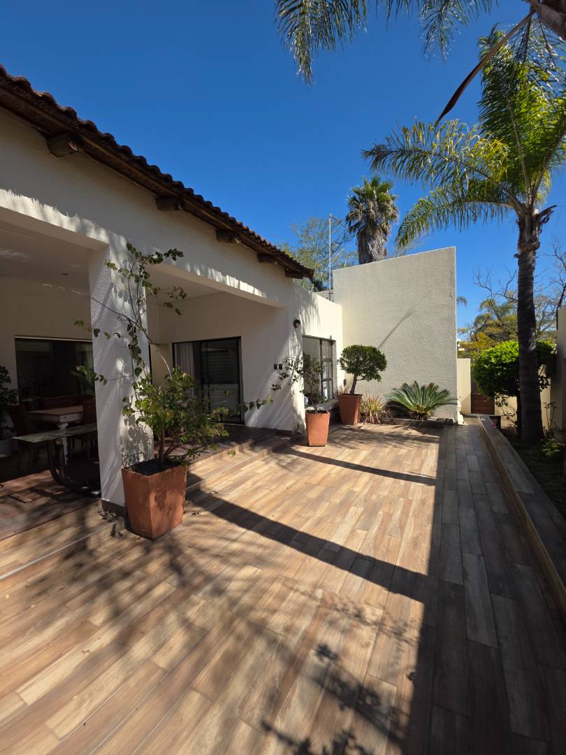 To Let 3 Bedroom Property for Rent in Morningside Gauteng
