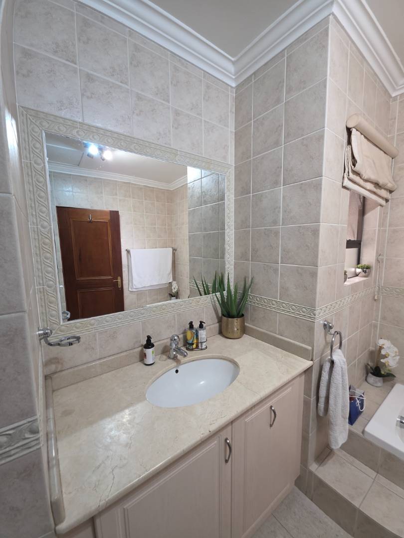 To Let 3 Bedroom Property for Rent in Morningside Gauteng