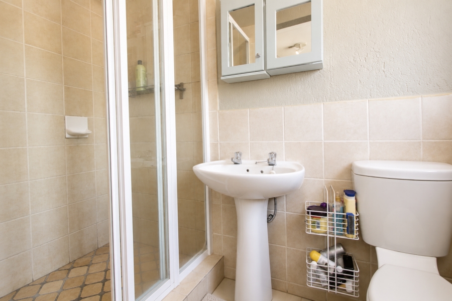 3 Bedroom Property for Sale in Wilgeheuwel Gauteng