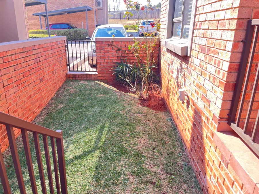3 Bedroom Property for Sale in Helderkruin Gauteng