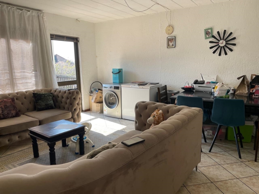 3 Bedroom Property for Sale in Bloubosrand Gauteng