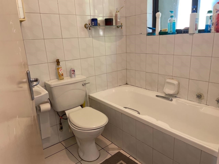 3 Bedroom Property for Sale in Bloubosrand Gauteng