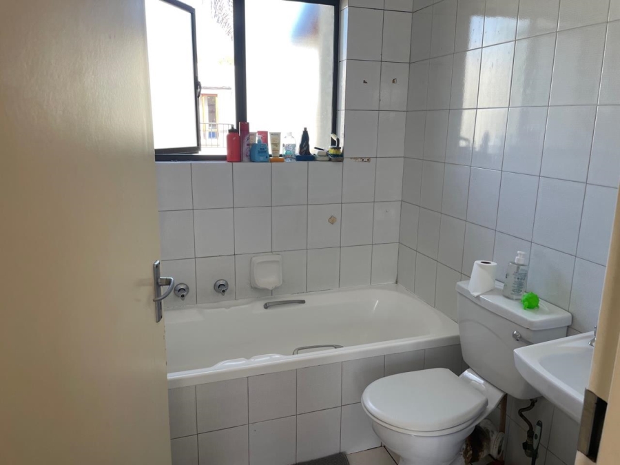 3 Bedroom Property for Sale in Bloubosrand Gauteng