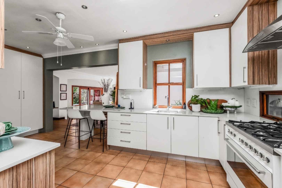 To Let 4 Bedroom Property for Rent in Dainfern Golf Estate Gauteng
